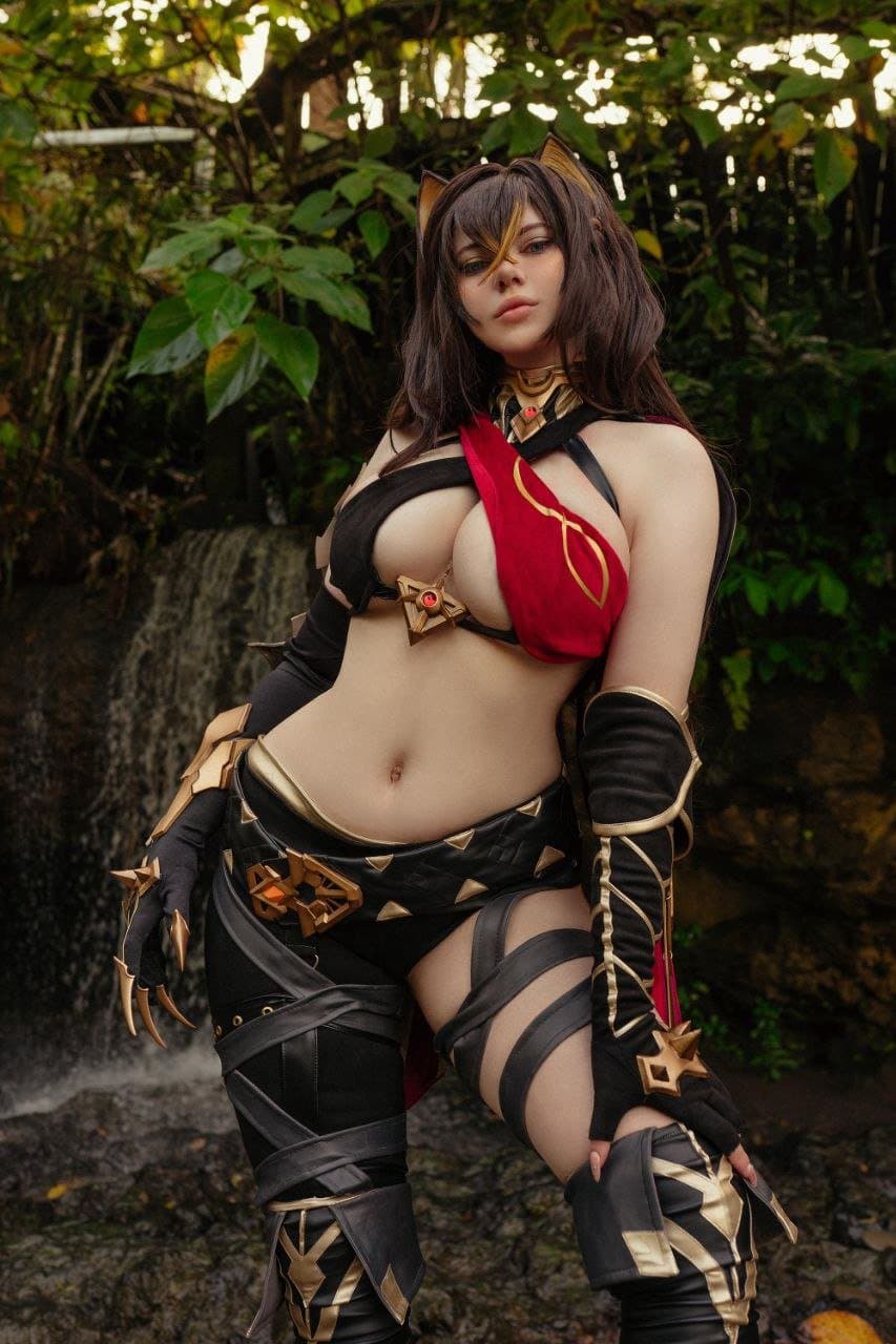 Alina Becker.- Dehya