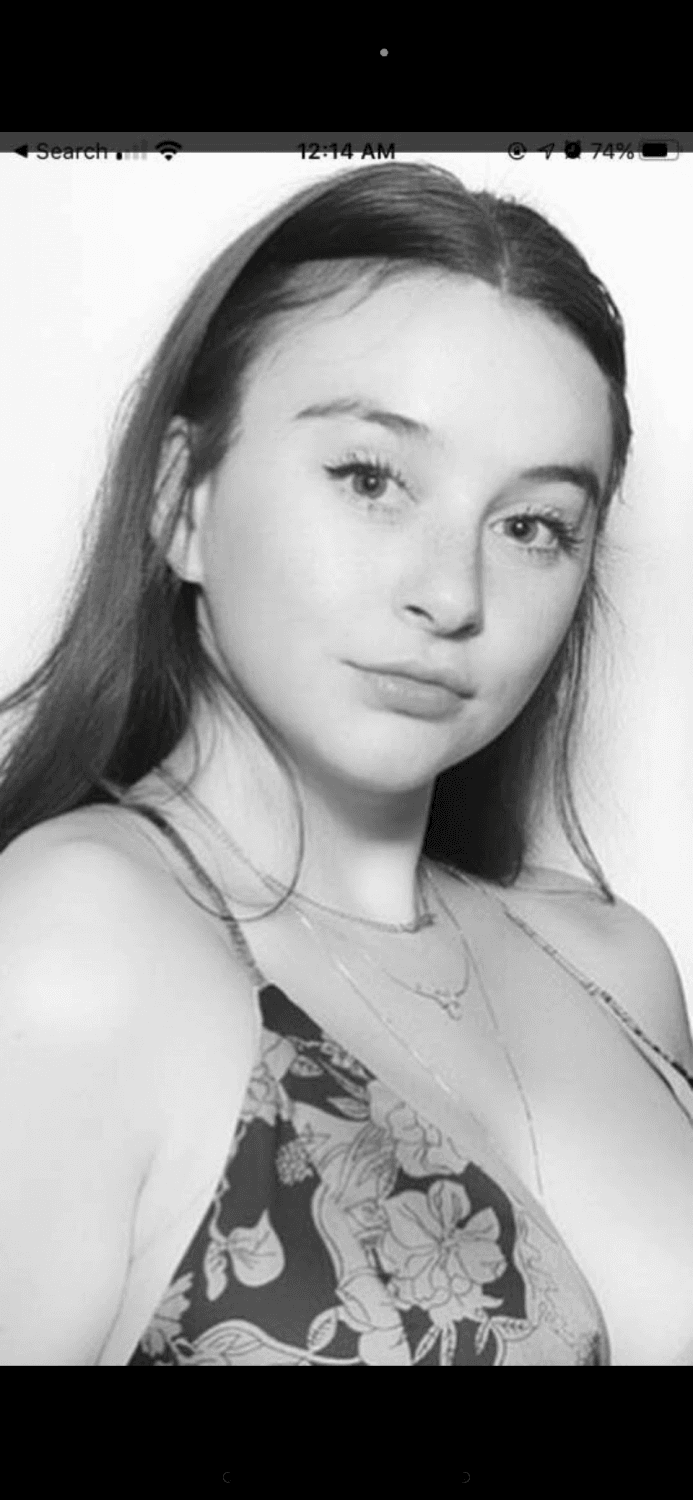 Click to view full size My little step sister is so fucking HOT! Look at her tits bounce on the beach!