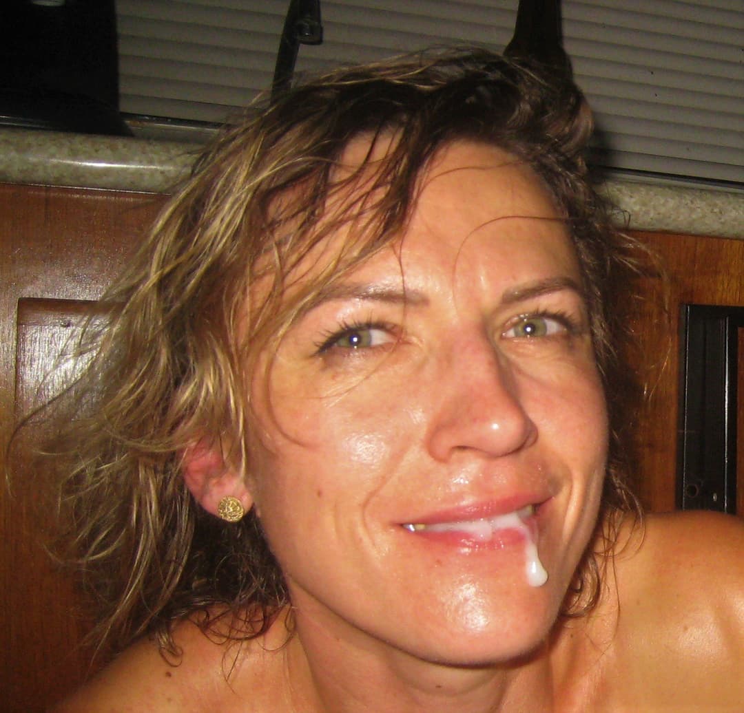 Boss with Friend Fucked Irina Slut Wife on a Boat