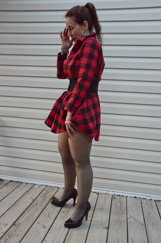 Wife dressed for grocery shopping