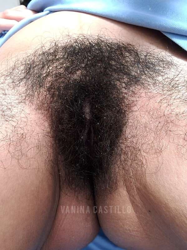 BUTT FAIRY41 BUSHY LATINA