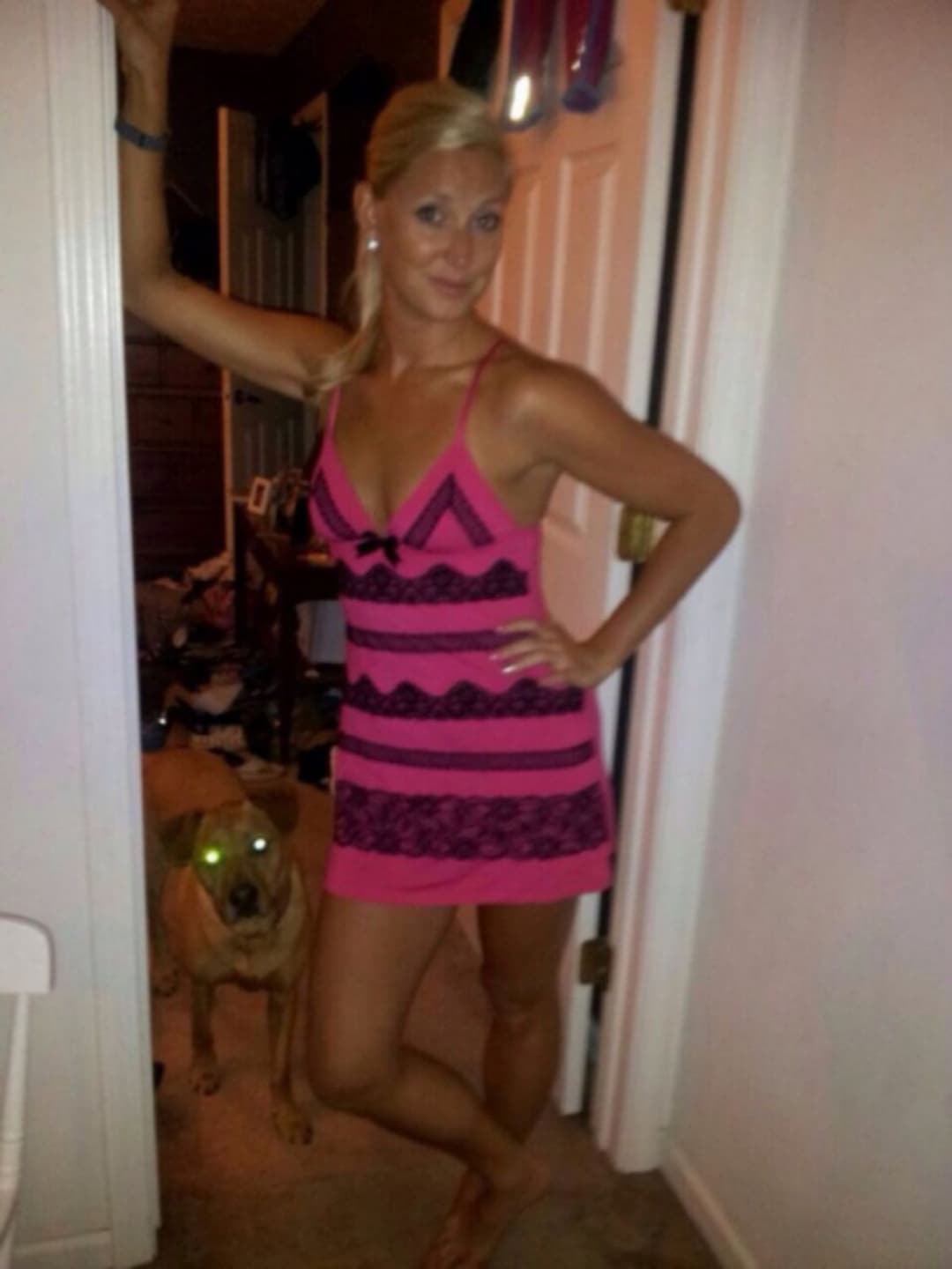 Cute Blonde Wife Dani