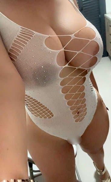 Latina pussy slut Mia | Latina muschi Nutte Mia