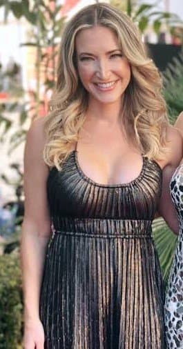Nfl Cynthia Frelund. Nerdy math chic who likes to show of her jerk meat hot whore body.