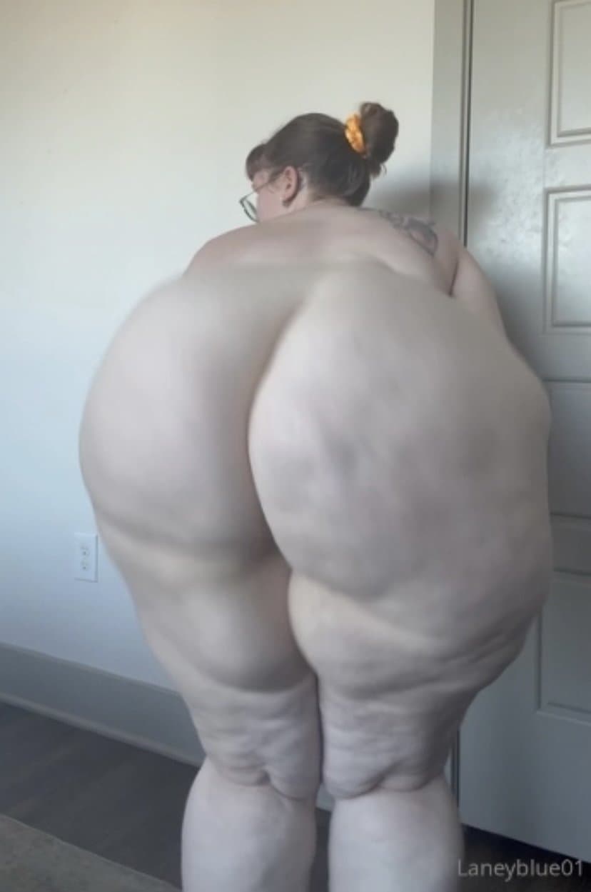 Huge Massive Ass Pawg BBW Booty Clapping All kinda ways