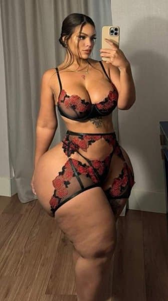 Gracie Bon and Princess Pear