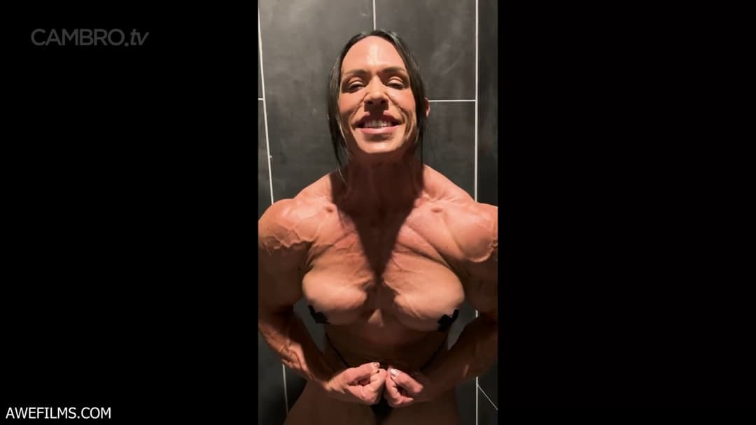 Mrs Priami naked bodybuilding show, an outrageous exhibition of hypertrophic muscles & veins