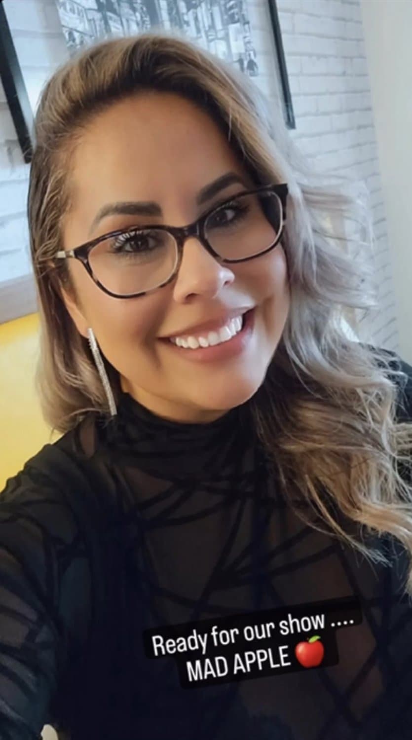 Click to view full size Am I wrong for wanting to pound my own sister? (She had an OF and I was her biggest fan) ???