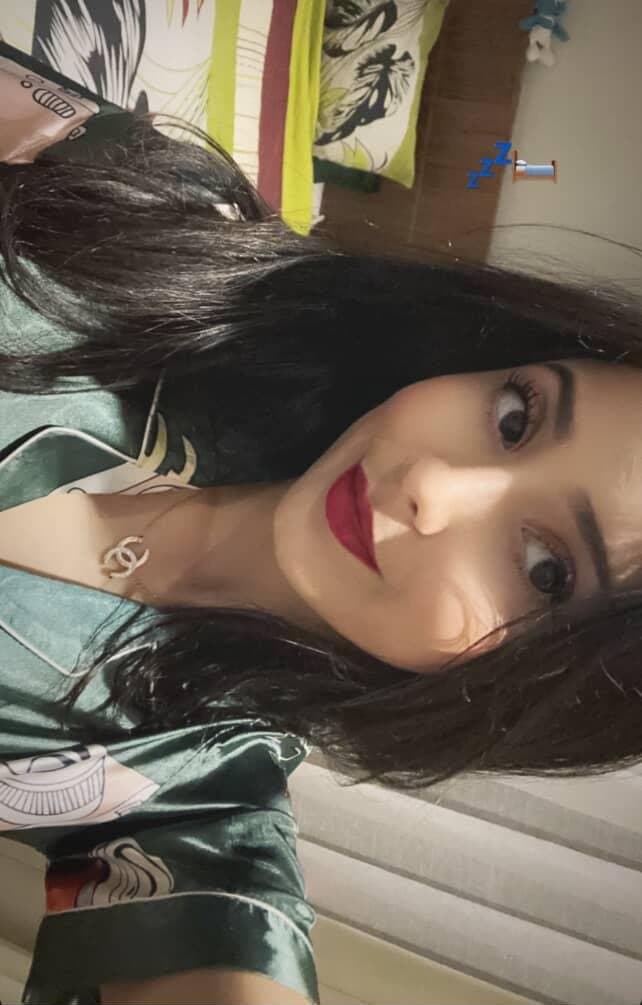 Shy algerian IRL whorthy of your cum