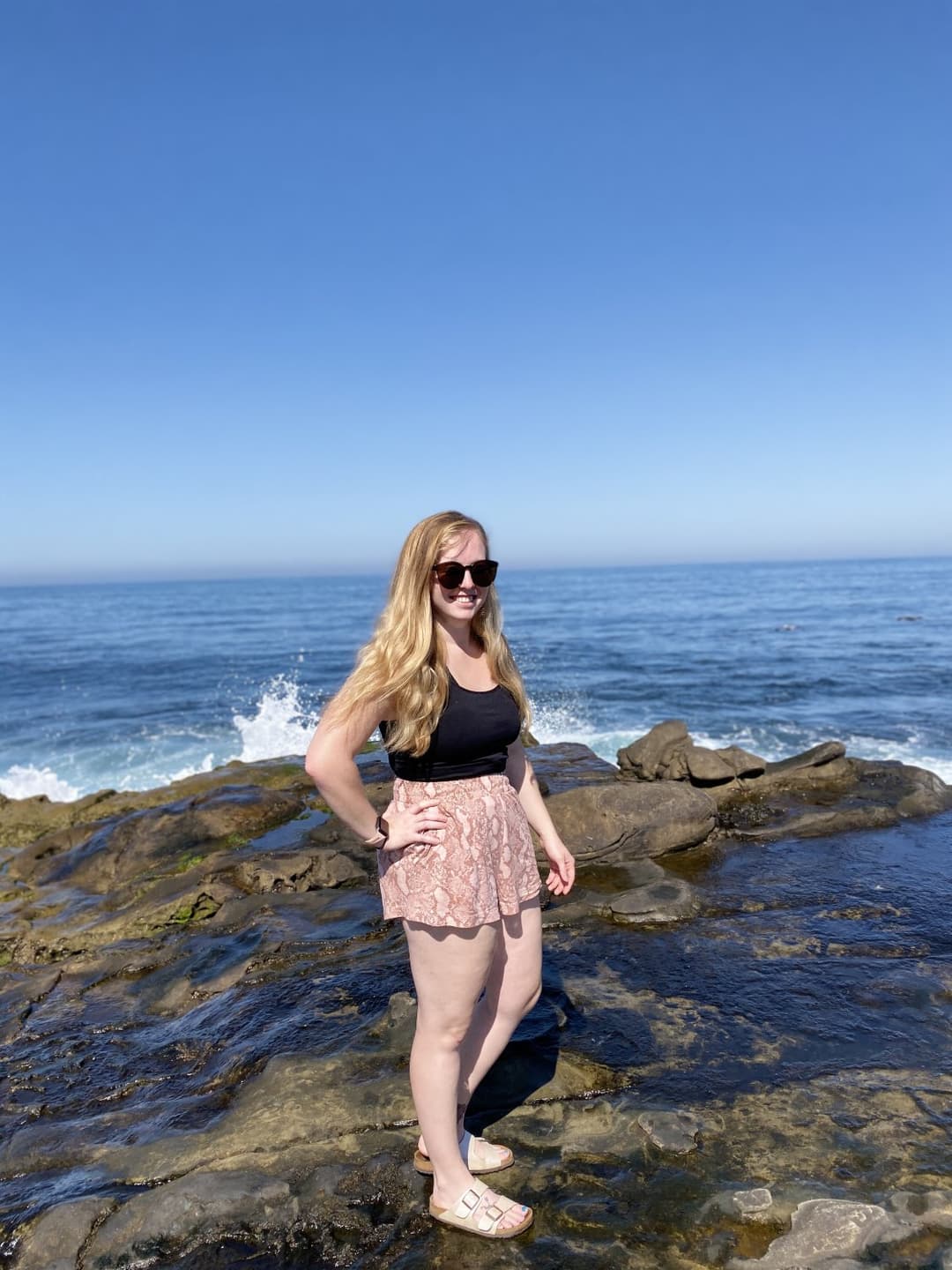 Flight attendant showing some thick blonde white babe action