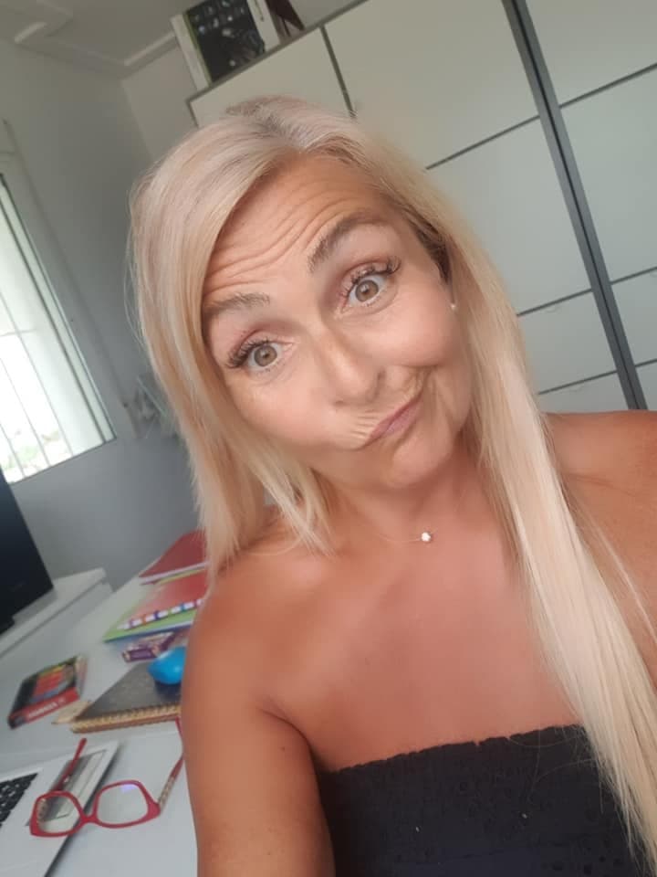 Ann Cath mature beauty