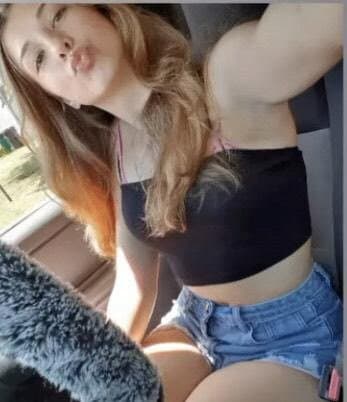 Click to view full size Iris from Oklahoma giving us a view of her young tits