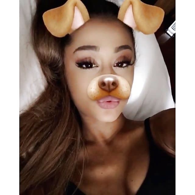 More Ariana Grande face/lips porn to goon to ?