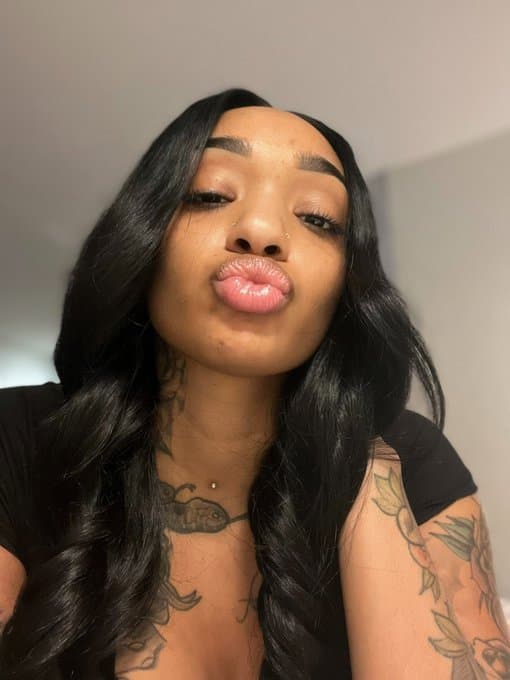 THICK BUBBLE? BUTT? EBONY?