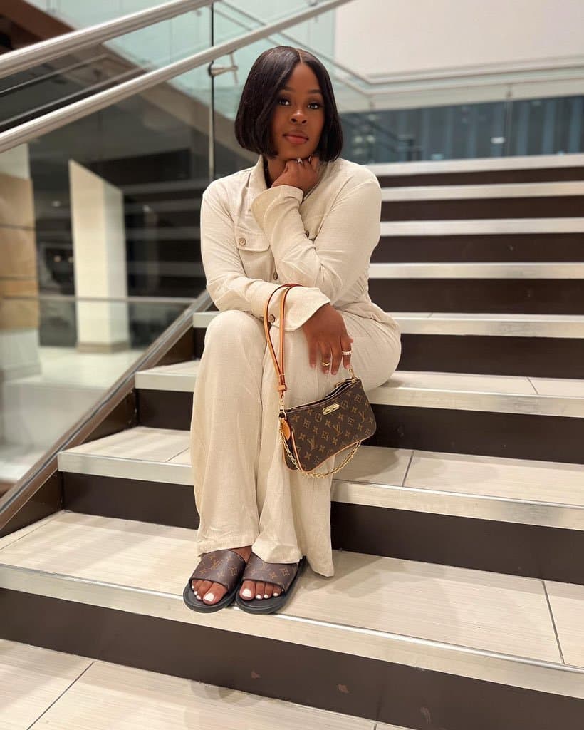 Ebony Loves Sucking Bbc?