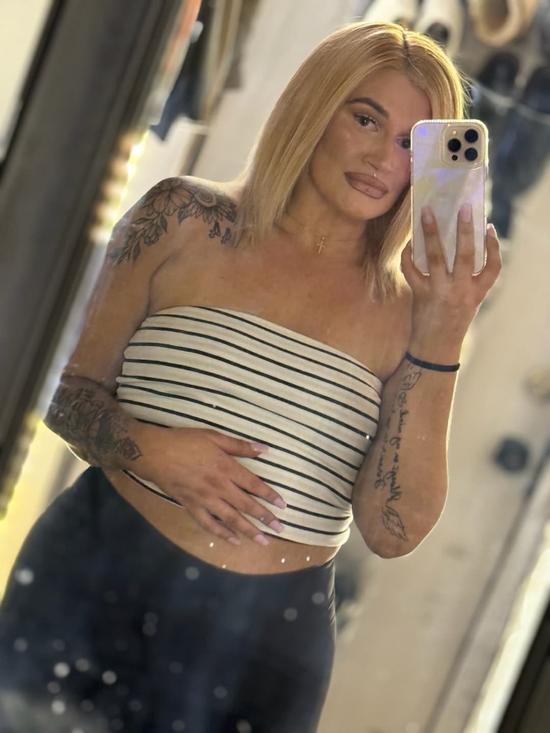 Click to view full size Nudes coming soon