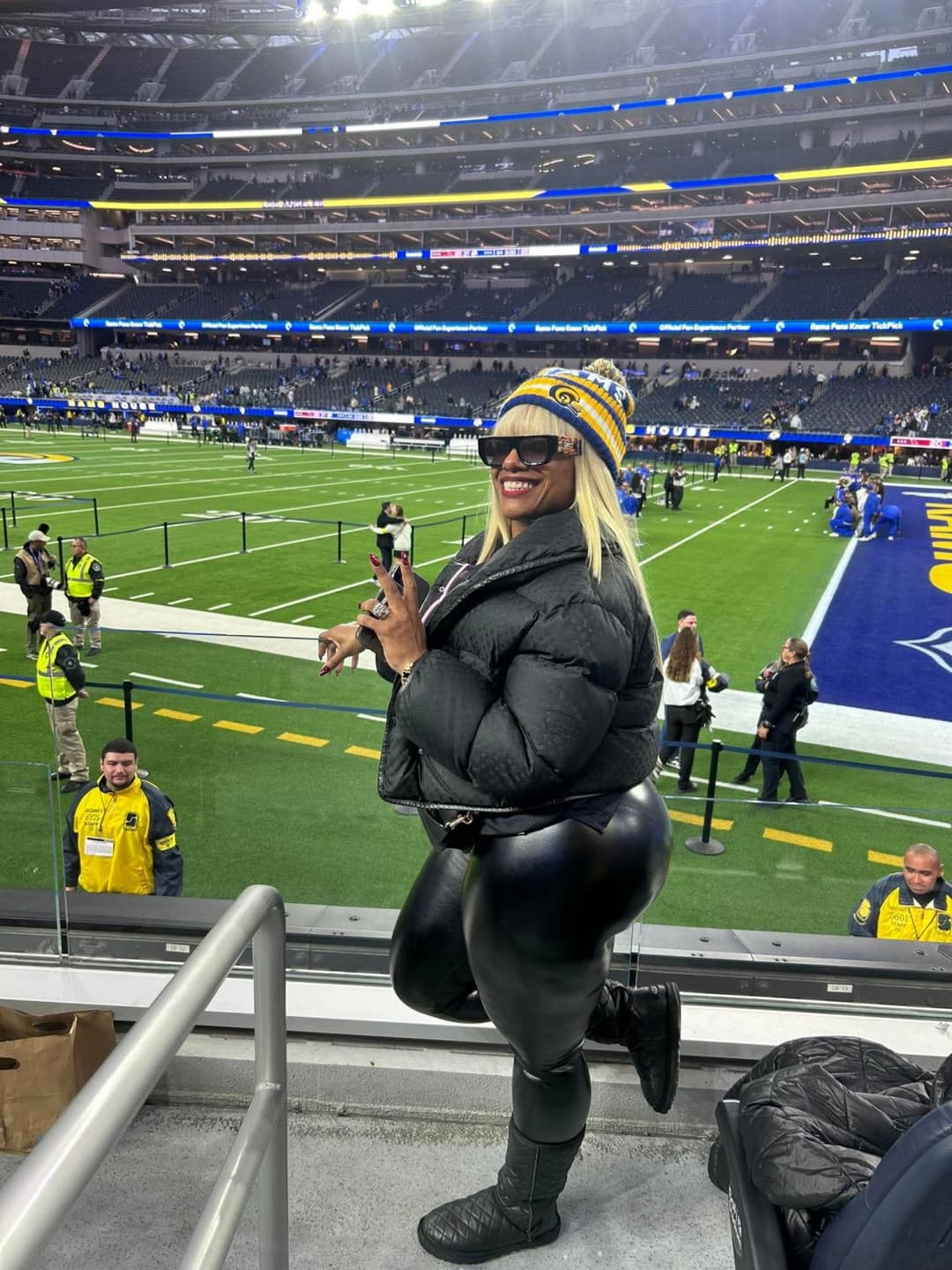 Cherokee Can Still Every Inch Of This Dick. I Would Not Pull Out 135 (Porn Star Edition)