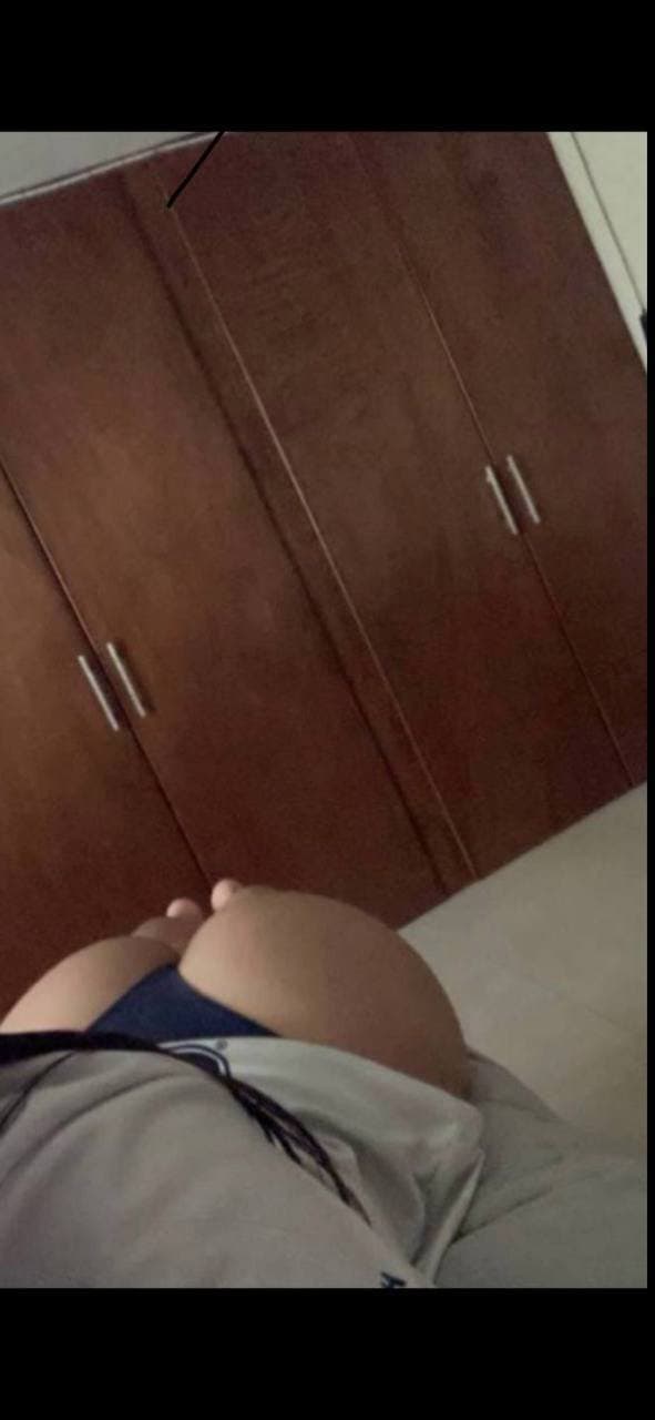 ELLA ES REGINA, ES DE MONTERREY MÉXICO Y ES OTRA PUTITA MÁS QUE FUE ENTREGADA POR SU NOVIO ??