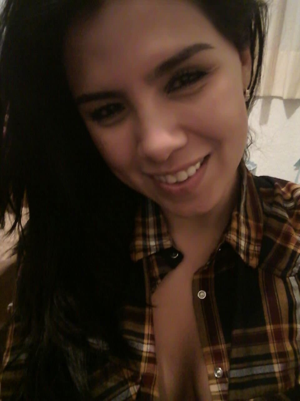 Mexicana embarazada infiel cogiendo por dinero con un desconocido