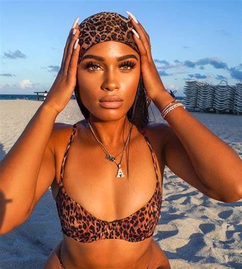 Cute Canadian Tennis Player