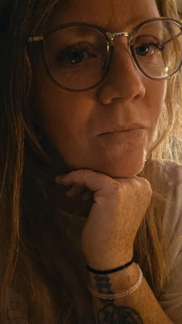 Big Tits On Freckled Redhead BBW