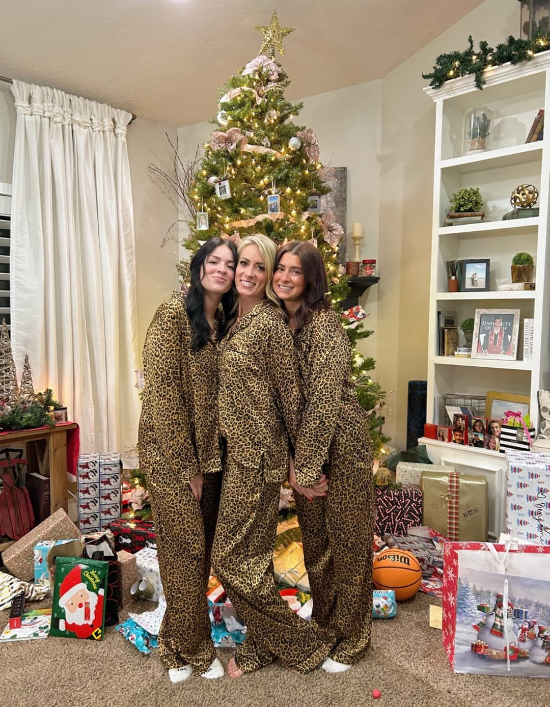 Tatted brunette teen slut laney (18)