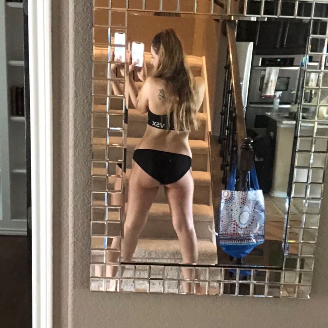 Click to view full size Stephanie’s new content slut nurse MILF cute sexy