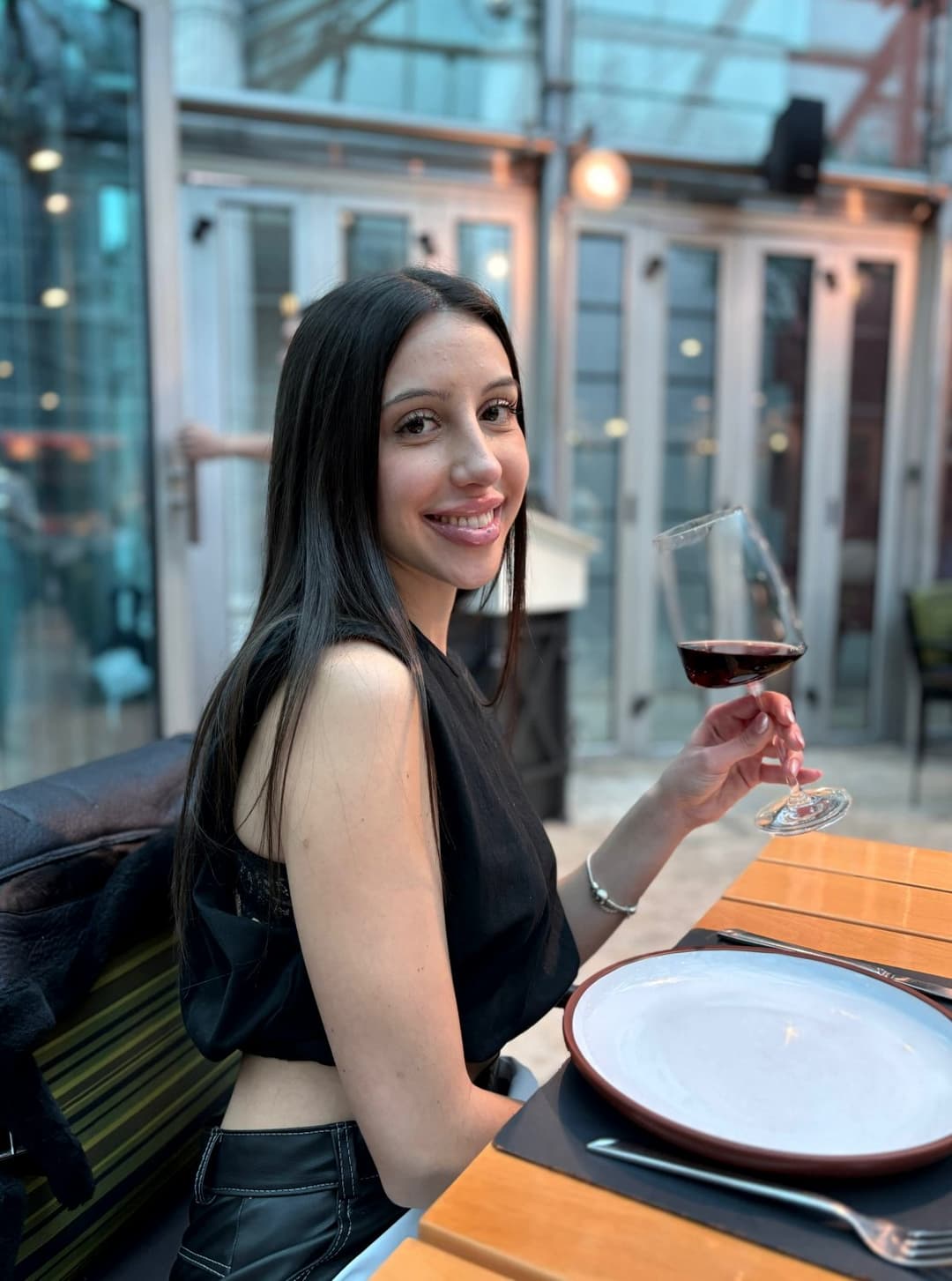 Click to view full size Let me seduce you with my charms