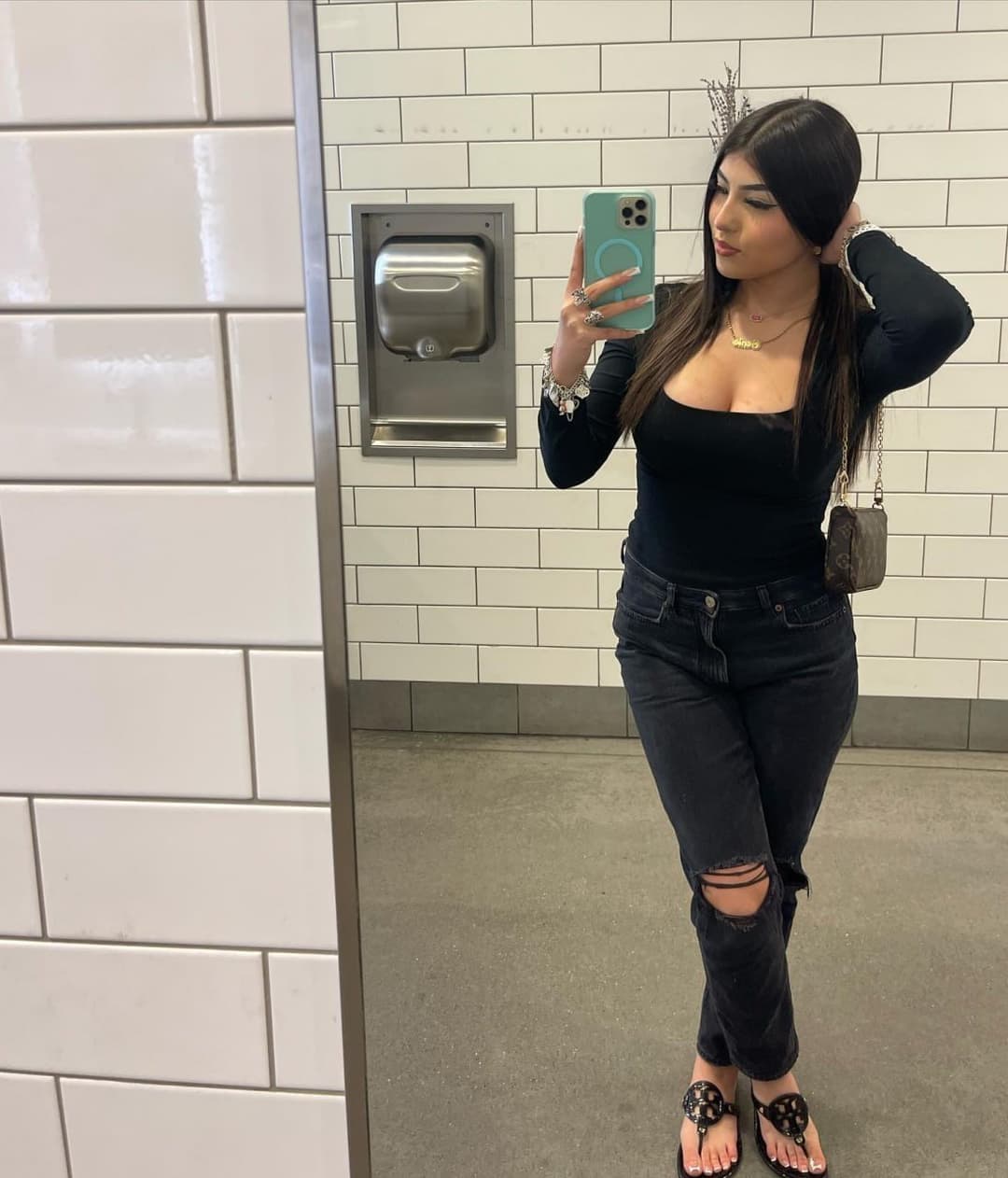 Click to view full size Beautiful Teen Latina Mexican Slut Gets Creamed In by Sneakylink