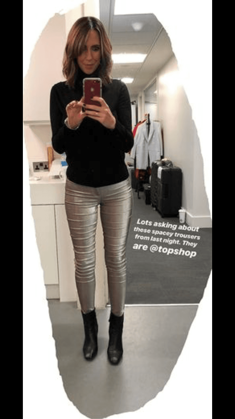 Click to view full size Alex Jones Bangin MILF Pussy in Tight Ass Leather Leggings ?????✊???