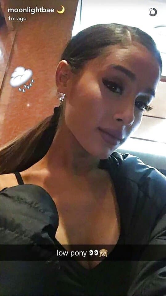 More Ariana Grande face/lips porn to goon to ?