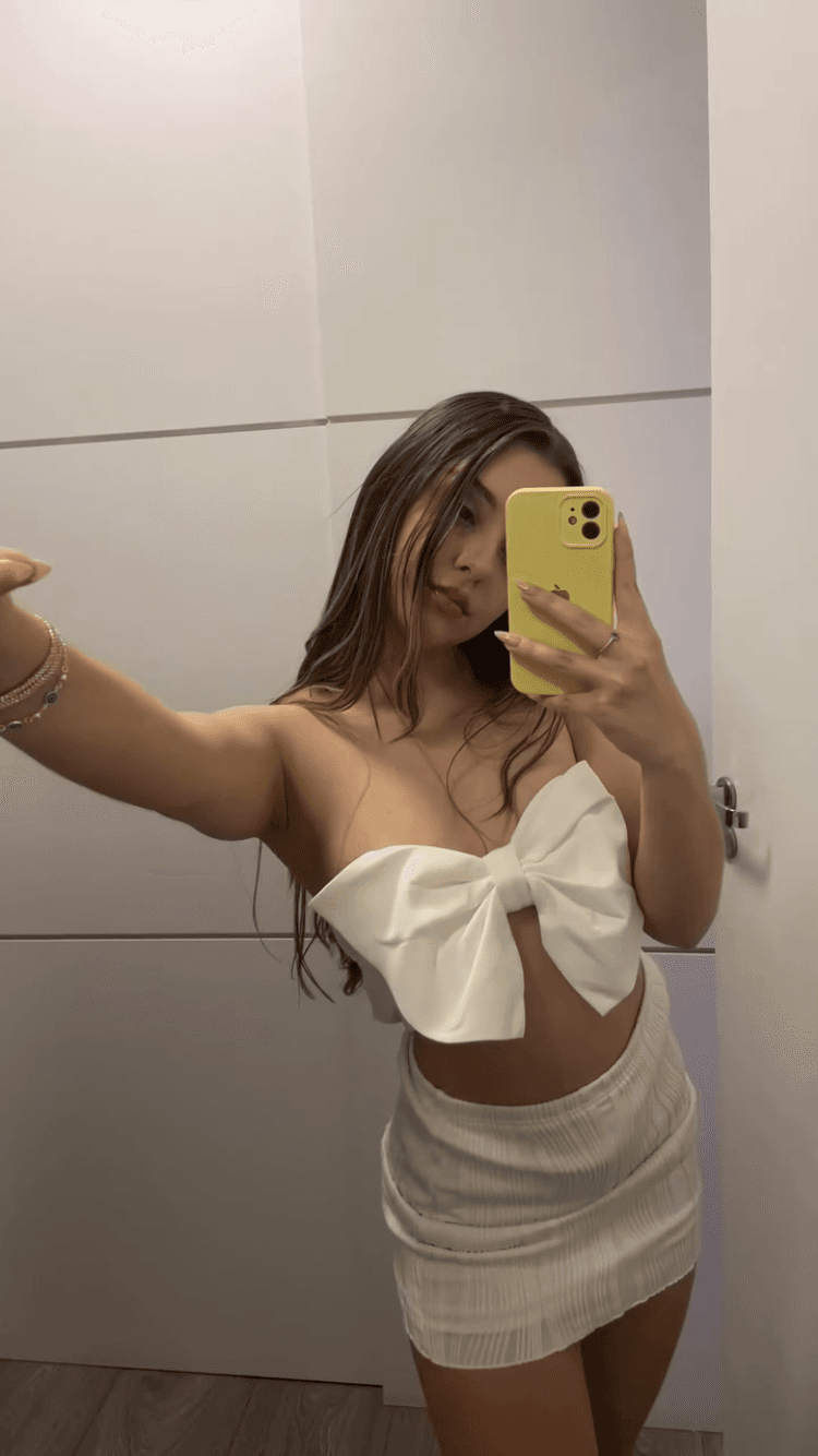 Click to view full size Vazou a irmã da emily santos fodendo gostoso evylin putinha vídeos completos no grupo dela fodendo