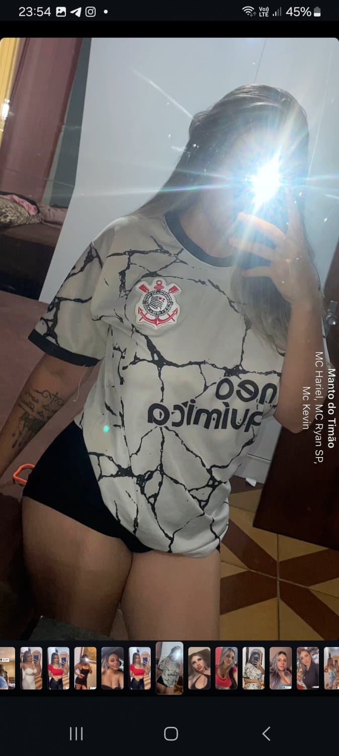 Click to view full size Loira gostosa brasileira