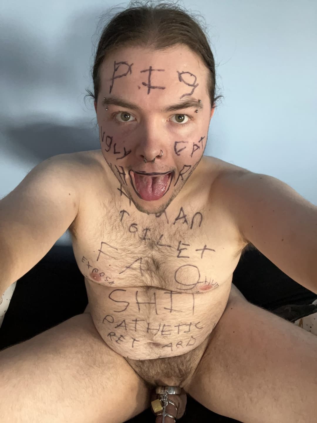 Faggot Joseph Body Writing Poppers Dildo and Piss saga
