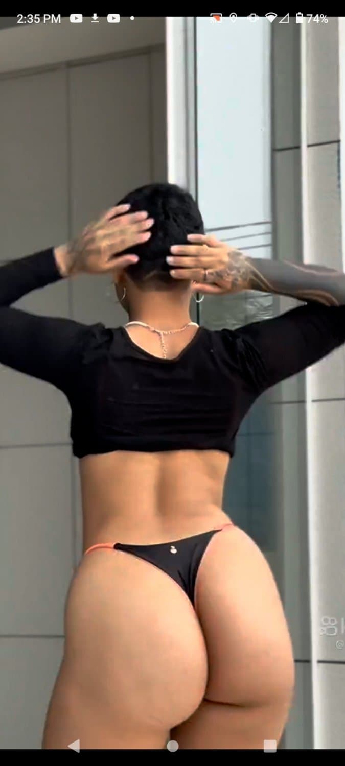 Torinha.Tô batendo muita punheta para essa mulher deliciosa