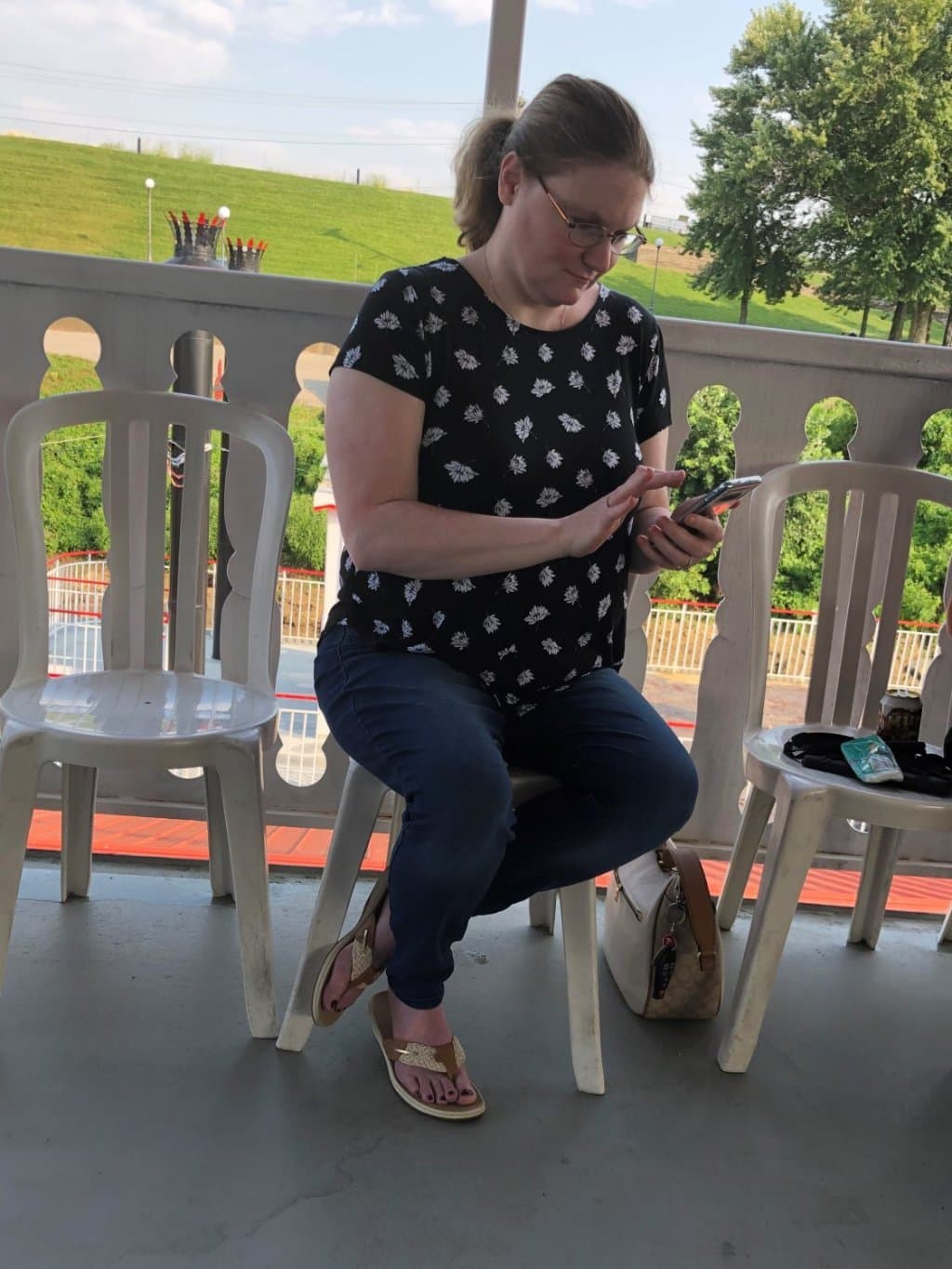 Click to view full size Janna sexy Pa slut wife with giant tits