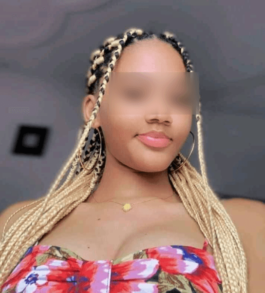 MORENINHA TODA MEIGA, EM 4 PAREDES TODA SAFADA