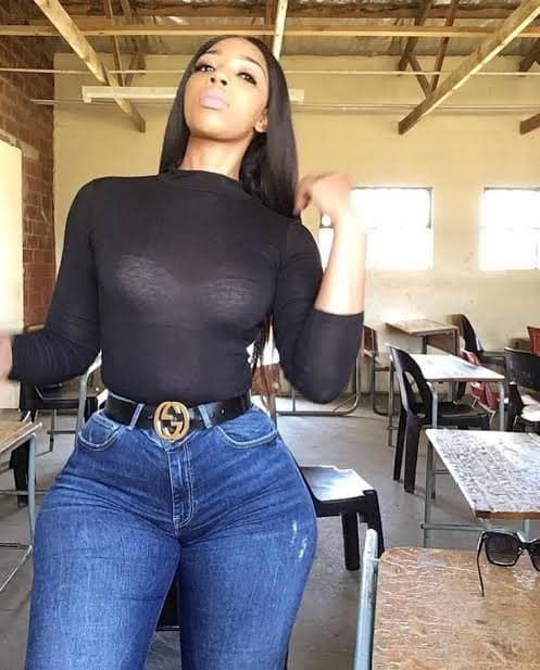 Tight Jeans Milf Random