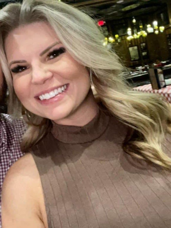 G G W cover girl Dala was happy to show off her tits and stick a dildo up her pussy on the bus