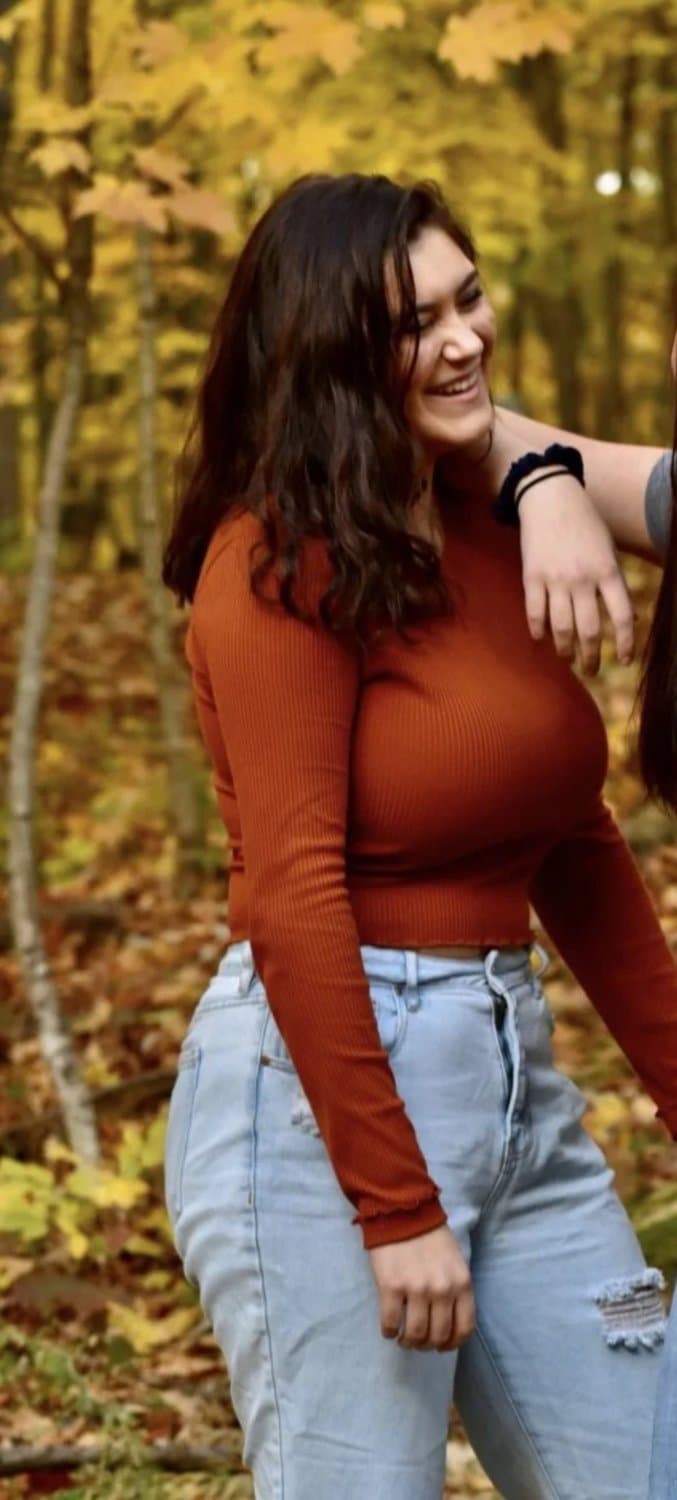 Arabella Sigworth Massive Tits Teen