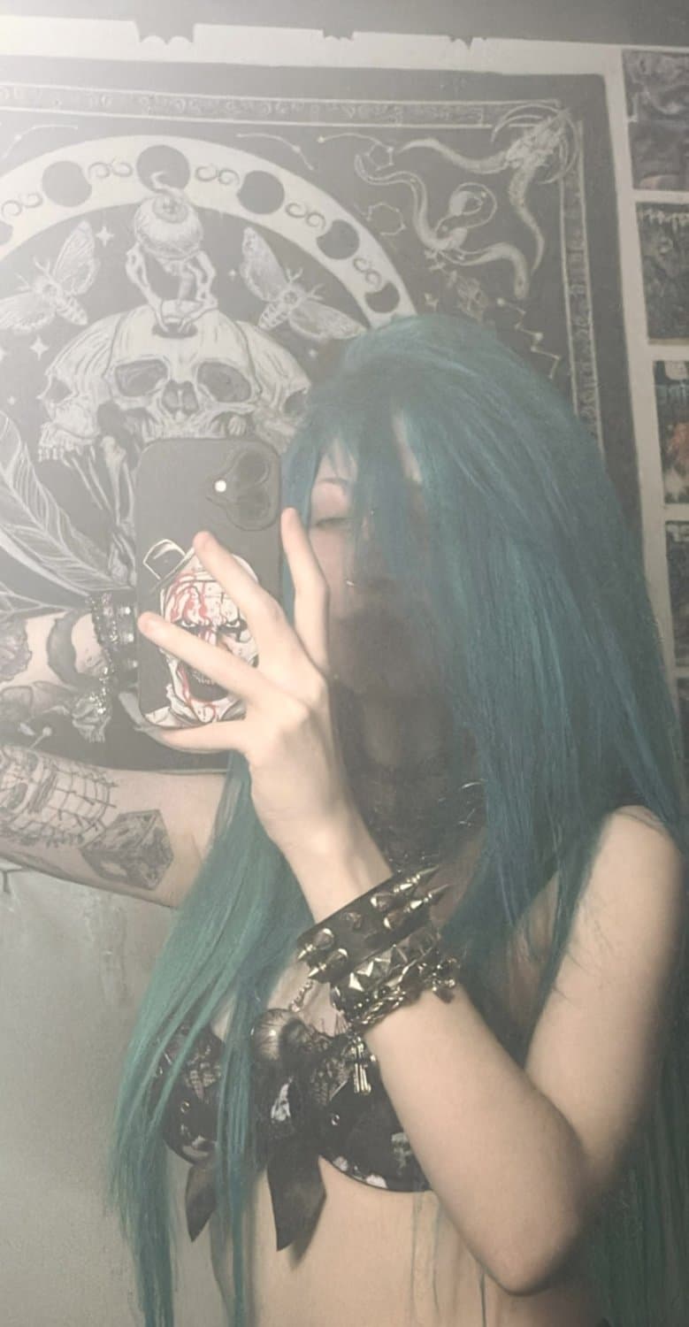 Tip me or I’ll curse your feed