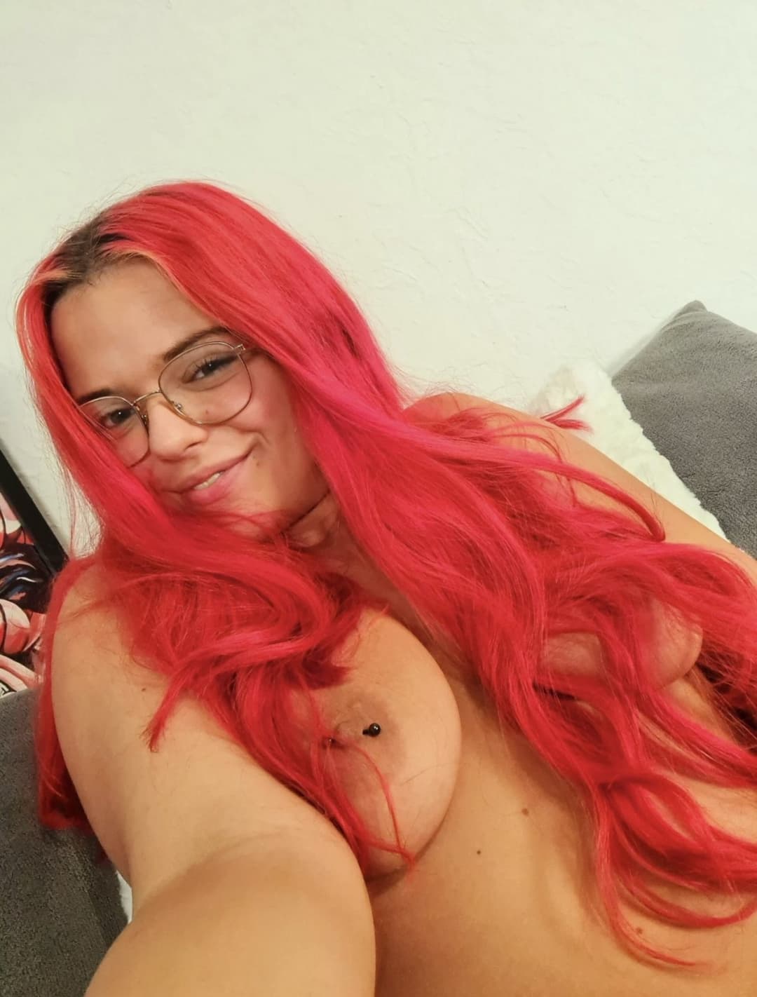 ugly red haired  fuck slut with big labia