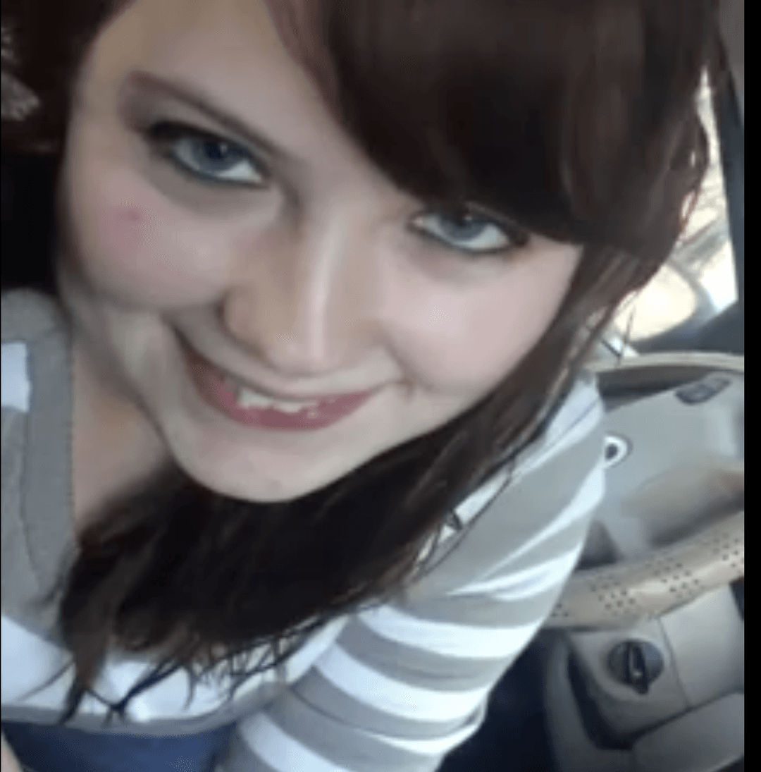 19 yo sucks older stranger in car - teen, slut, cim, cum, bj, sexy, public, slut, whore,horny,voyeur