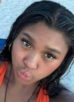 Click to view full size Kayla, her mom Jing, and cousin Bea