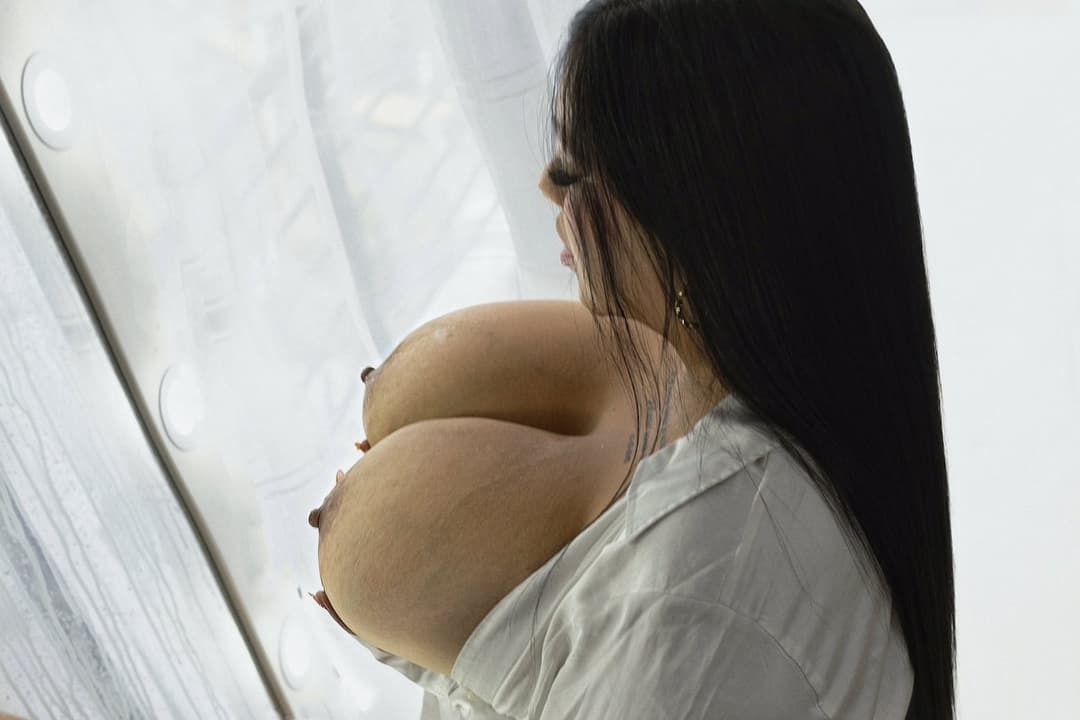 Milk Queen Lactation and Milk Spray