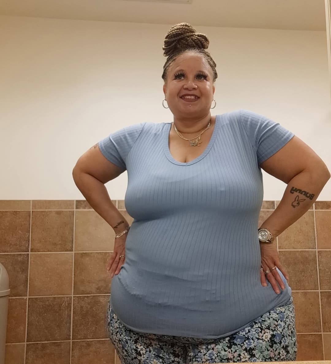 BEAUTIFUL SEXY HUGE THICK REDBONE GRANNY MATURE BIG HUGE THICK SSBBW BBW ASS GOONER MATERIAL