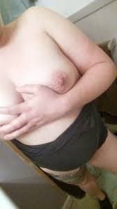 Hot blonde milf Katie totally naked!