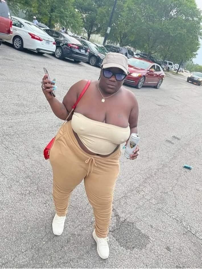 HUGE THICK MEGA EBONY BBW BUG OLE JUICY ASS BOOTY