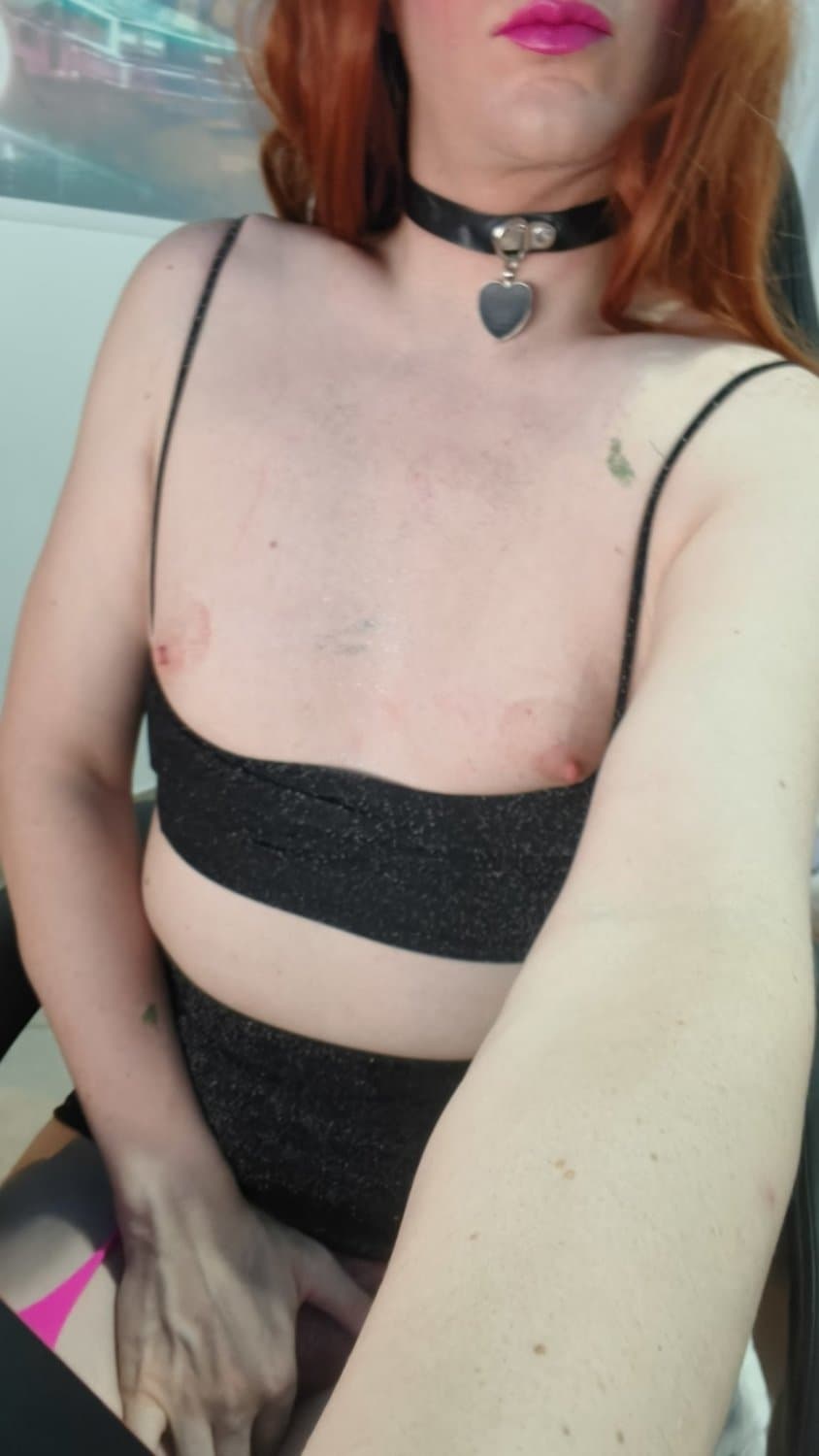 Sissy Nicky Trav Slut