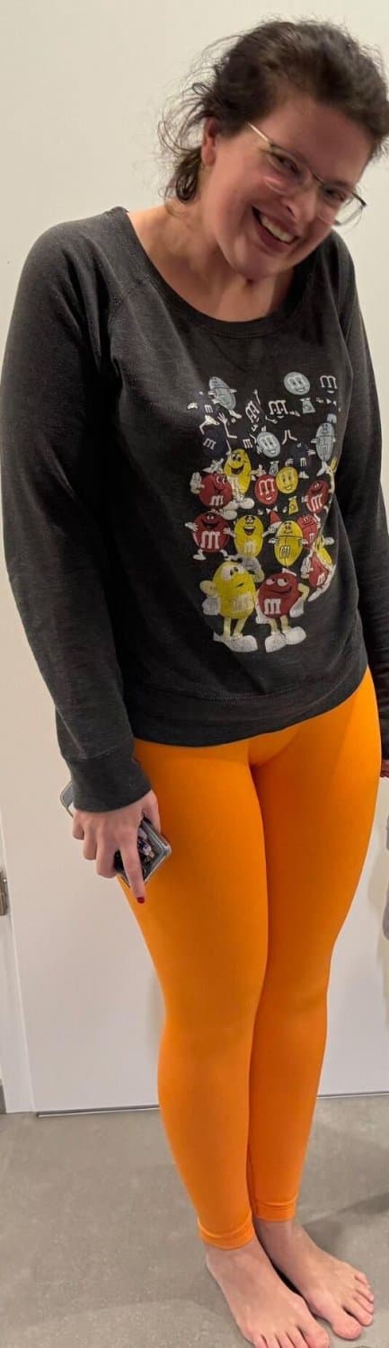 Big ass milf in gym leggings